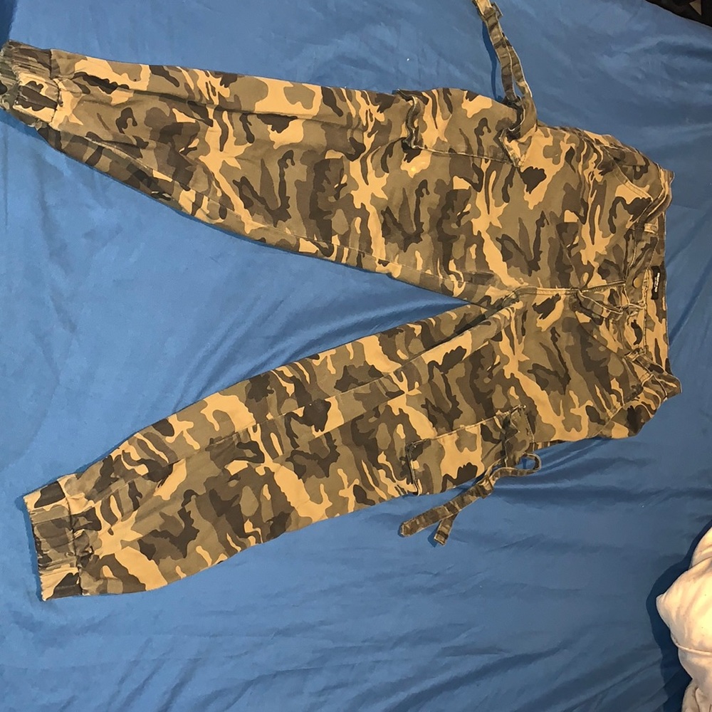 Camouflage joggers for women MEDIUM